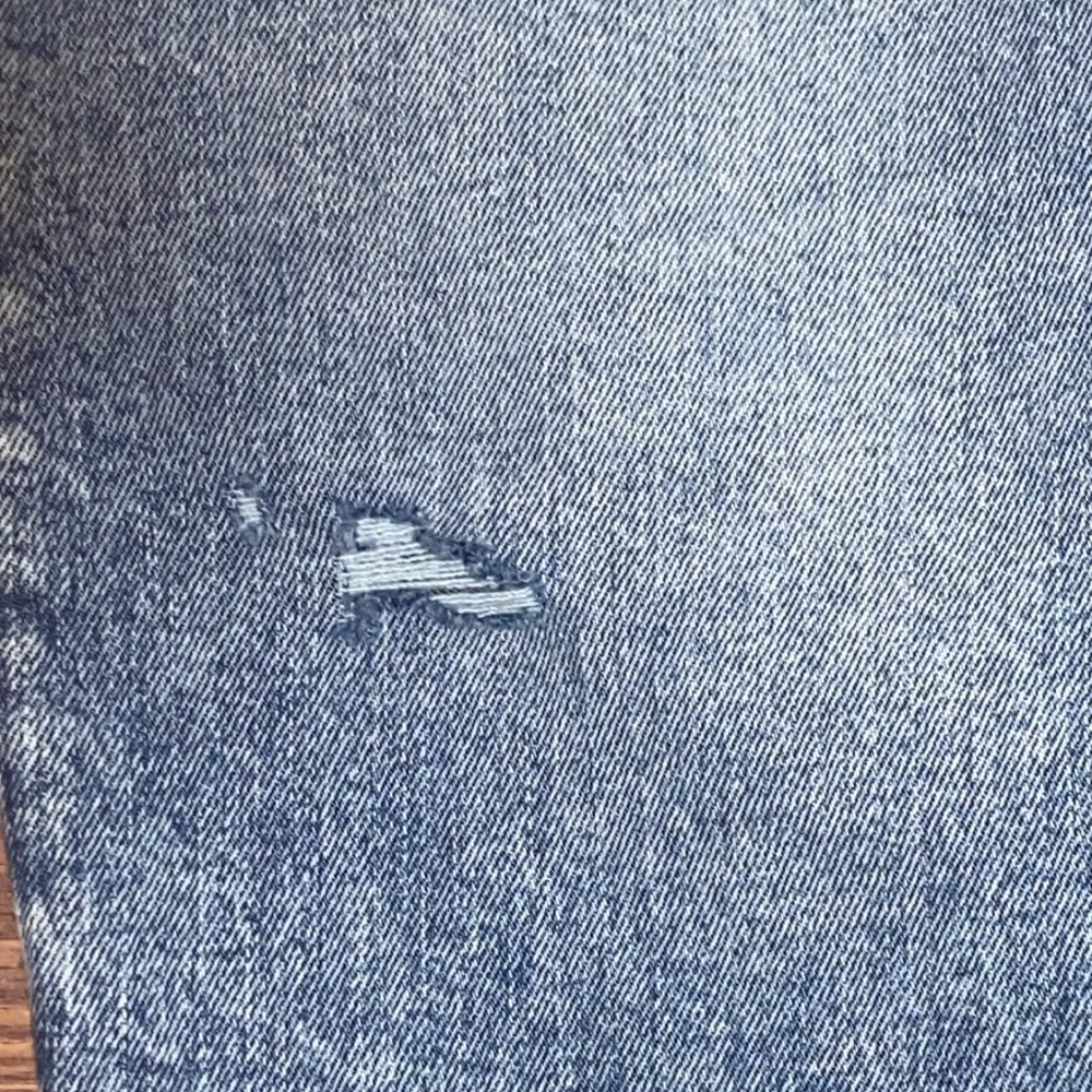 Old navy high rise straight buttonfly jeans destroyed - Picture 7 of 7
